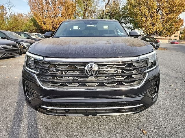 2024 Volkswagen Atlas Cross Sport 2.0T SEL R-Line