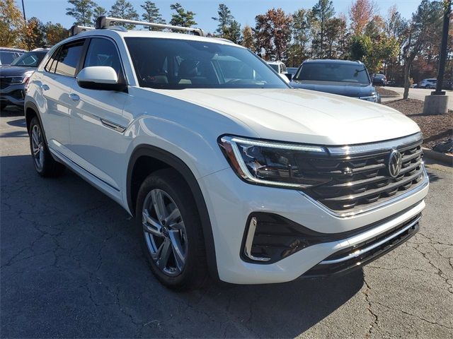 2024 Volkswagen Atlas Cross Sport 2.0T SEL R-Line