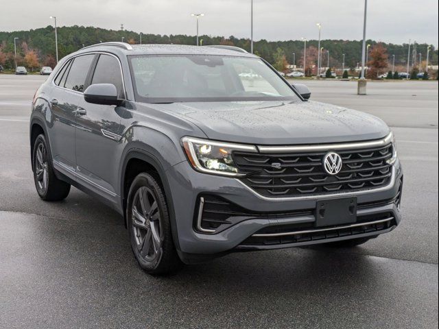 2024 Volkswagen Atlas Cross Sport 2.0T SEL R-Line