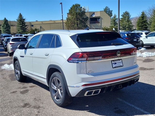 2024 Volkswagen Atlas Cross Sport 2.0T SEL R-Line