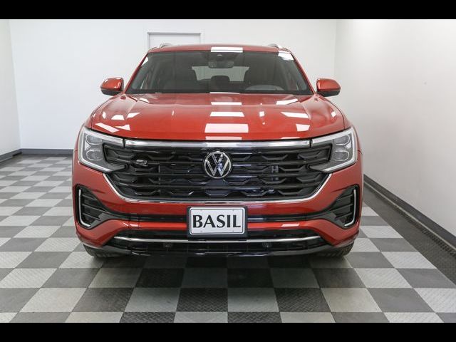 2024 Volkswagen Atlas Cross Sport 2.0T SEL R-Line