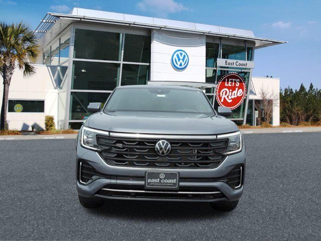 2024 Volkswagen Atlas Cross Sport 2.0T SEL R-Line