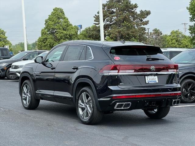 2024 Volkswagen Atlas Cross Sport 2.0T SEL R-Line