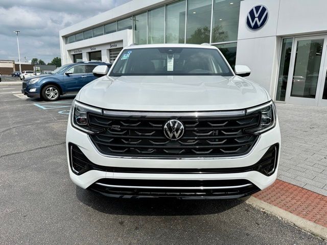 2024 Volkswagen Atlas Cross Sport 2.0T SEL R-Line