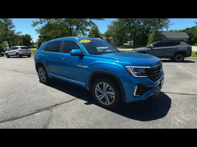 2024 Volkswagen Atlas Cross Sport 2.0T SEL R-Line