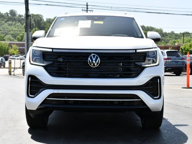 2024 Volkswagen Atlas Cross Sport 2.0T SEL R-Line