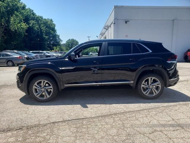 2024 Volkswagen Atlas Cross Sport 2.0T SEL R-Line