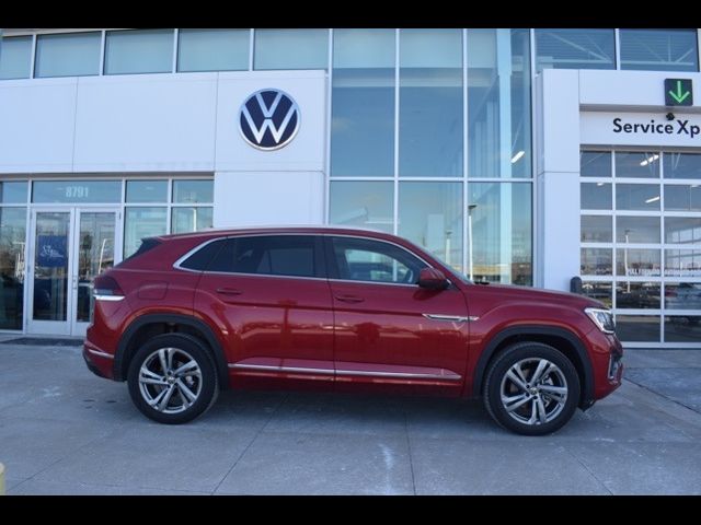 2024 Volkswagen Atlas Cross Sport 2.0T SEL R-Line