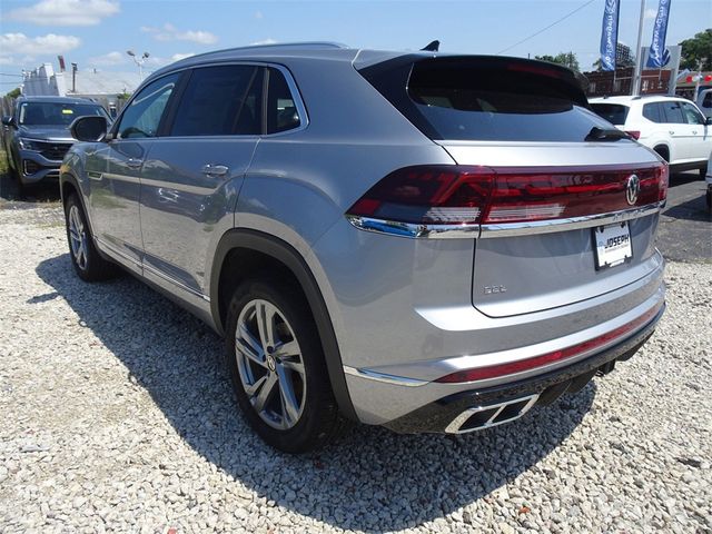 2024 Volkswagen Atlas Cross Sport 2.0T SEL R-Line