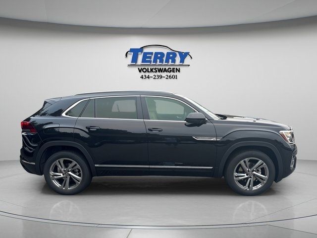 2024 Volkswagen Atlas Cross Sport 2.0T SEL R-Line