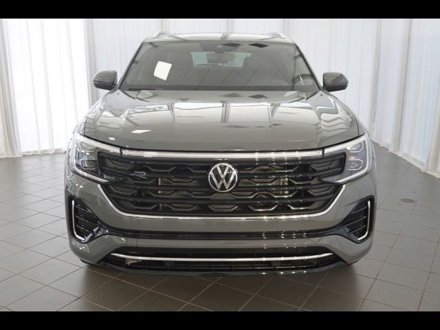 2024 Volkswagen Atlas Cross Sport 2.0T SEL R-Line