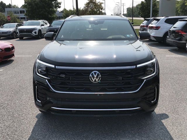 2024 Volkswagen Atlas Cross Sport 2.0T SEL R-Line