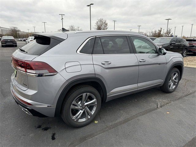 2024 Volkswagen Atlas Cross Sport 2.0T SEL R-Line