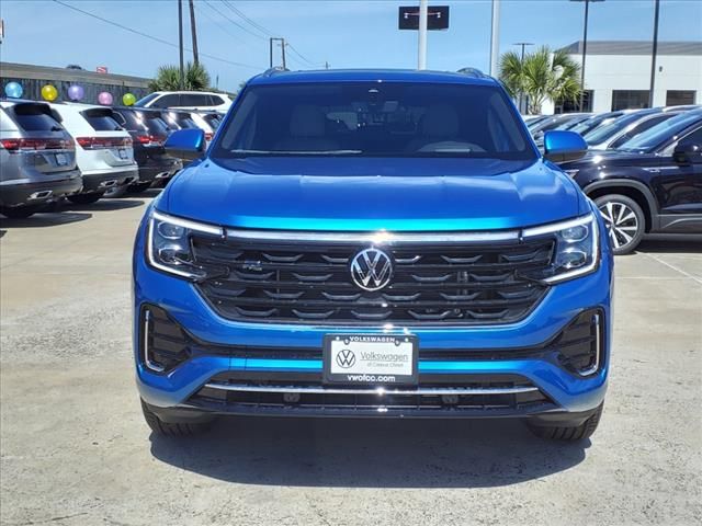 2024 Volkswagen Atlas Cross Sport 2.0T SEL R-Line