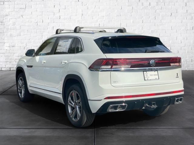 2024 Volkswagen Atlas Cross Sport 2.0T SEL R-Line