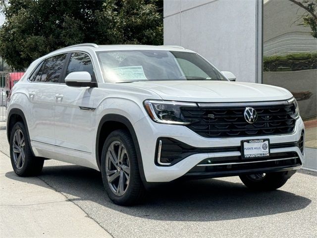 2024 Volkswagen Atlas Cross Sport 2.0T SEL R-Line