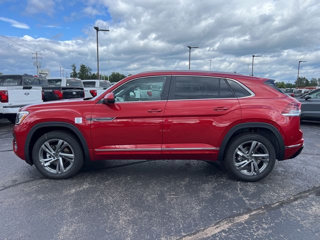 2024 Volkswagen Atlas Cross Sport 2.0T SEL R-Line