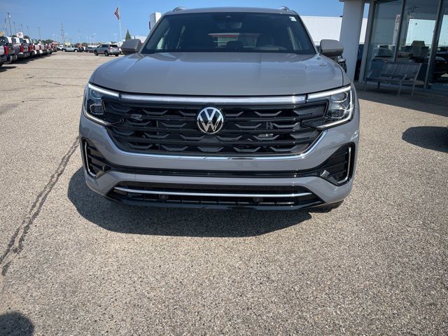 2024 Volkswagen Atlas Cross Sport 2.0T SEL R-Line