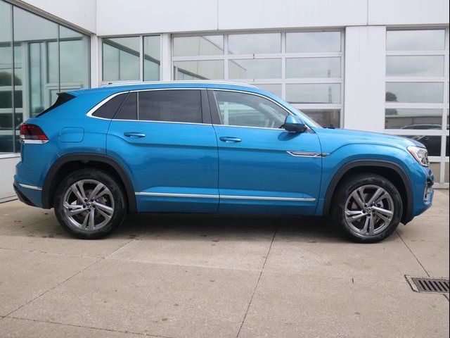 2024 Volkswagen Atlas Cross Sport 2.0T SEL R-Line