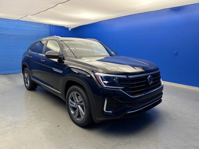 2024 Volkswagen Atlas Cross Sport 2.0T SEL R-Line