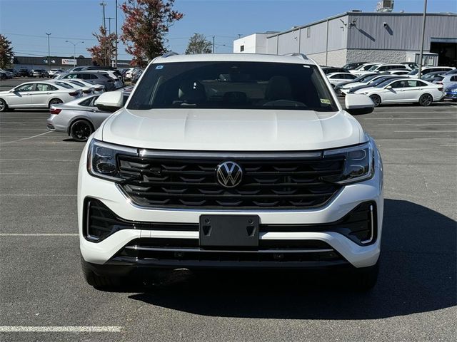 2024 Volkswagen Atlas Cross Sport 2.0T SEL R-Line