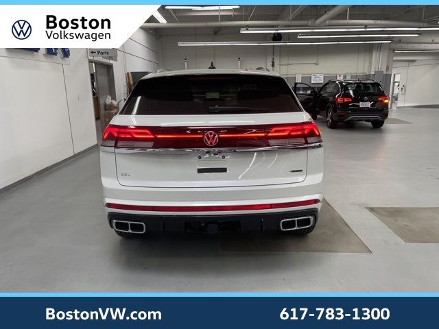 2024 Volkswagen Atlas Cross Sport 2.0T SEL R-Line