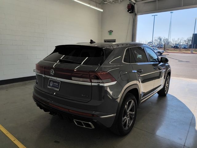 2024 Volkswagen Atlas Cross Sport 2.0T SEL R-Line