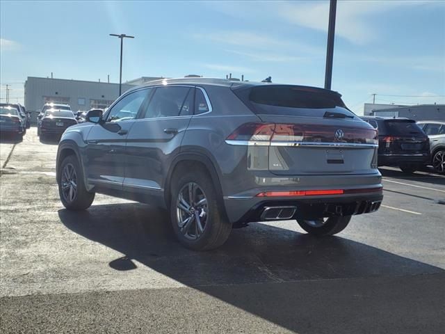 2024 Volkswagen Atlas Cross Sport 2.0T SEL R-Line