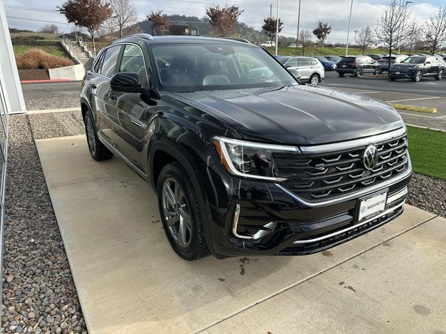 2024 Volkswagen Atlas Cross Sport 2.0T SEL R-Line