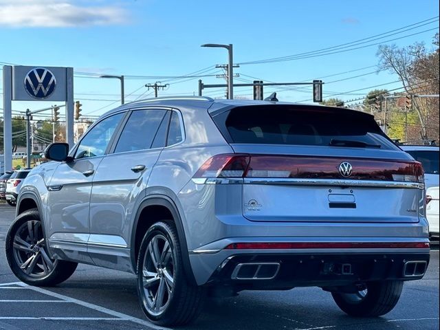 2024 Volkswagen Atlas Cross Sport 2.0T SEL R-Line