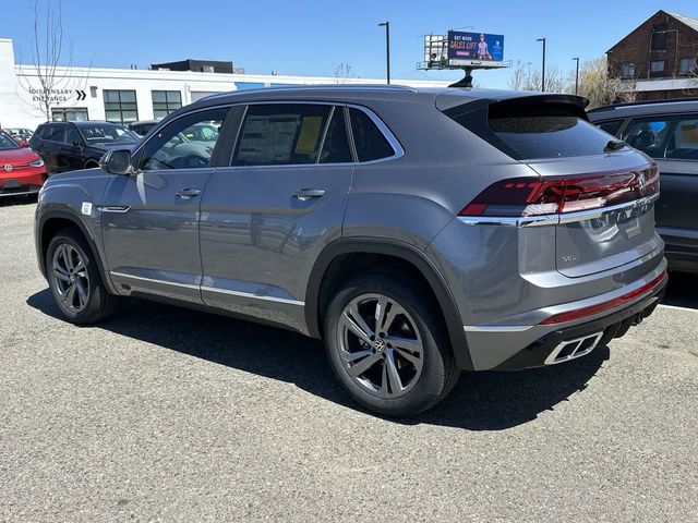 2024 Volkswagen Atlas Cross Sport 2.0T SEL R-Line