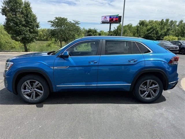 2024 Volkswagen Atlas Cross Sport 2.0T SEL R-Line