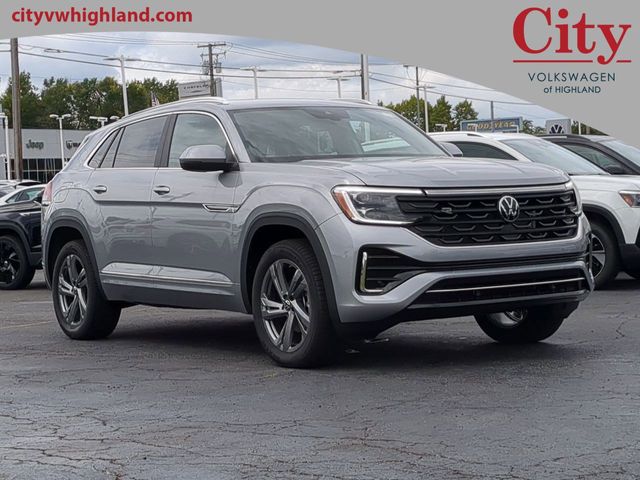 2024 Volkswagen Atlas Cross Sport 2.0T SEL R-Line