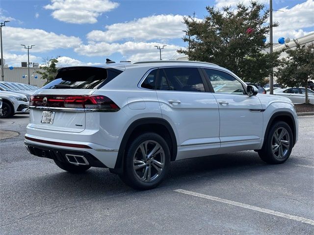 2024 Volkswagen Atlas Cross Sport 2.0T SEL R-Line