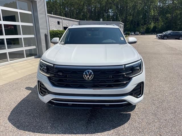 2024 Volkswagen Atlas Cross Sport 2.0T SEL R-Line