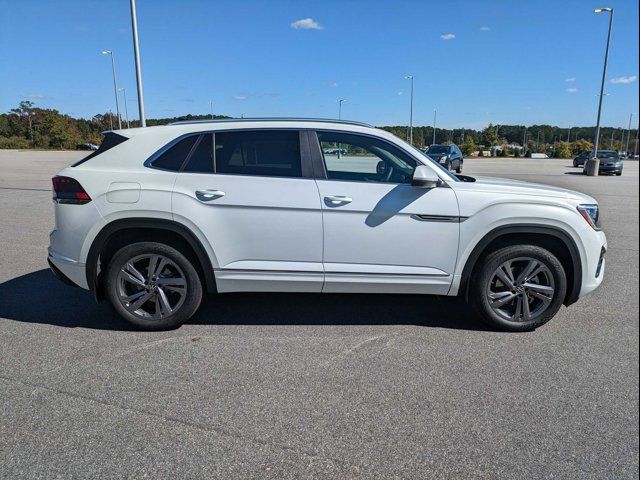 2024 Volkswagen Atlas Cross Sport 2.0T SEL R-Line