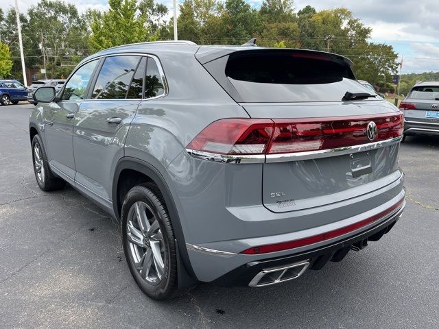 2024 Volkswagen Atlas Cross Sport 2.0T SEL R-Line