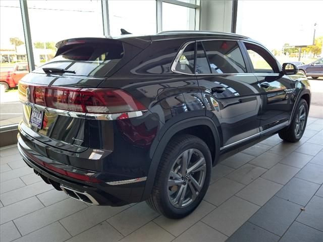 2024 Volkswagen Atlas Cross Sport 2.0T SEL R-Line