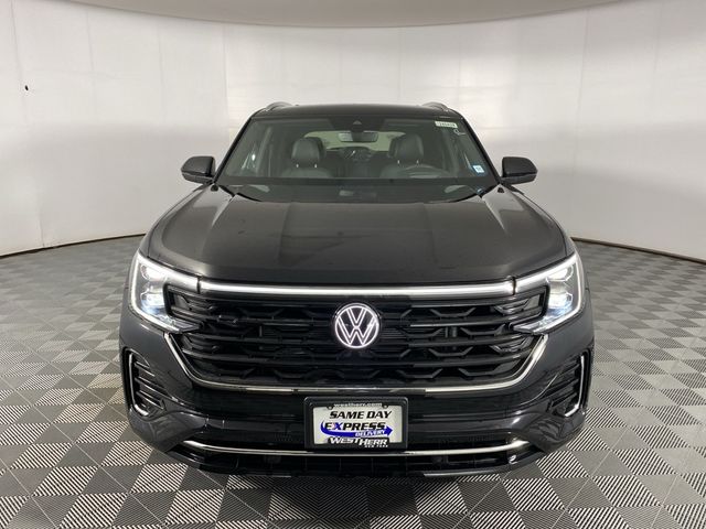 2024 Volkswagen Atlas Cross Sport 2.0T SEL R-Line