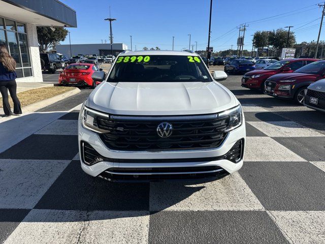 2024 Volkswagen Atlas Cross Sport 2.0T SEL R-Line