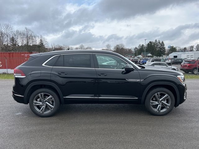 2024 Volkswagen Atlas Cross Sport 2.0T SEL R-Line