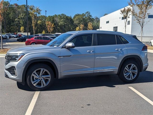 2024 Volkswagen Atlas Cross Sport 2.0T SEL R-Line