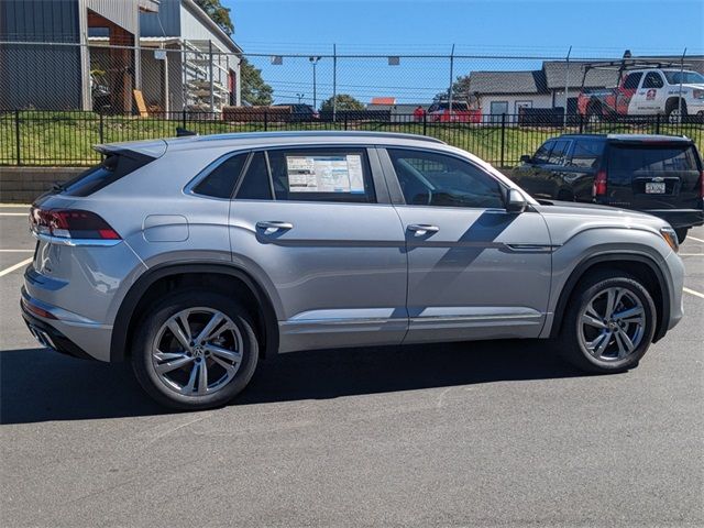 2024 Volkswagen Atlas Cross Sport 2.0T SEL R-Line