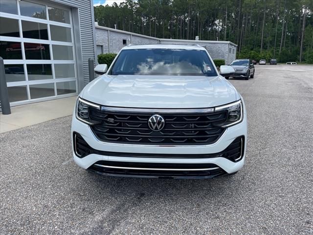 2024 Volkswagen Atlas Cross Sport 2.0T SEL R-Line