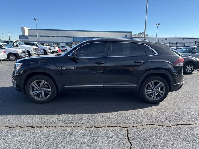 2024 Volkswagen Atlas Cross Sport 2.0T SEL R-Line