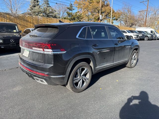 2024 Volkswagen Atlas Cross Sport 2.0T SEL R-Line