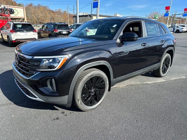 2024 Volkswagen Atlas Cross Sport 2.0T SE Technology