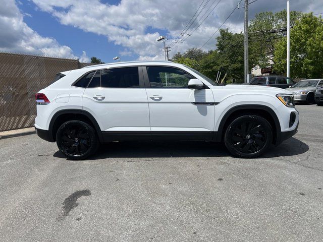 2024 Volkswagen Atlas Cross Sport 2.0T SE Technology