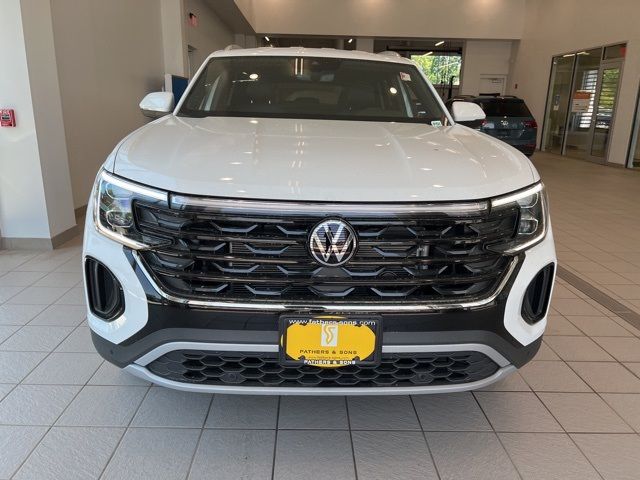 2024 Volkswagen Atlas Cross Sport 2.0T SE Technology