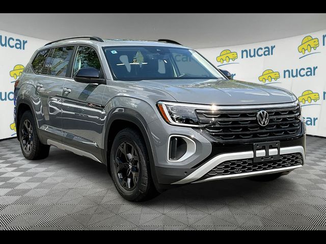 2024 Volkswagen Atlas Cross Sport 2.0T SE Technology